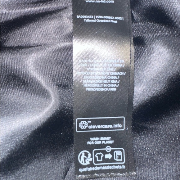 NA-KD Oversized Vest Size 44 Black Sleeveless Button-Up Vest - Picture 12 of 14